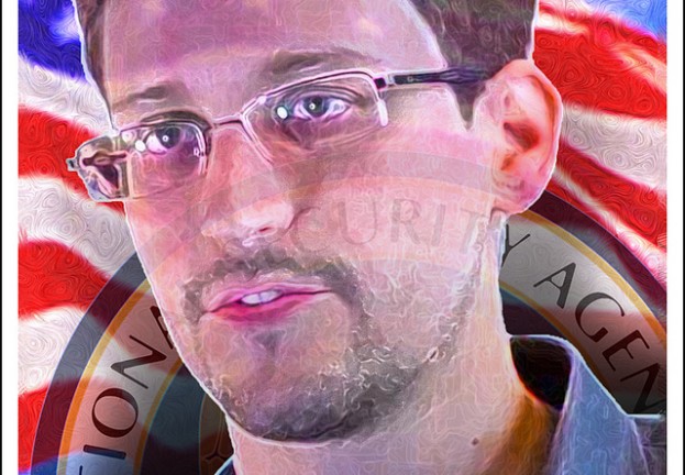 Snowden aparece en vivo hablando sobre seguridad