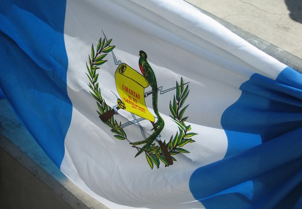 Falsos correos de gobiernos de Guatemala y El Salvador propagan troyanos