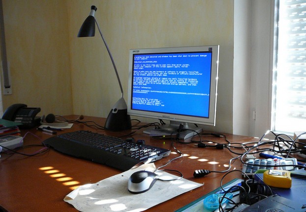 Analizando errores de pantalla azul en Windows con BluescreenView