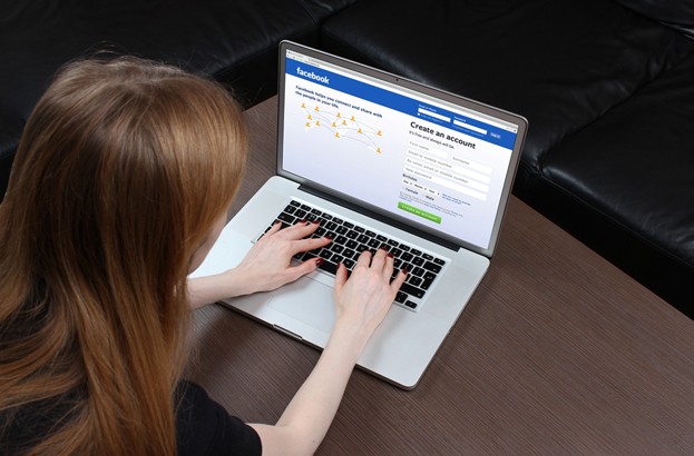 Abusador de menores en Facebook atrapado gracias a una mamá tecnológica