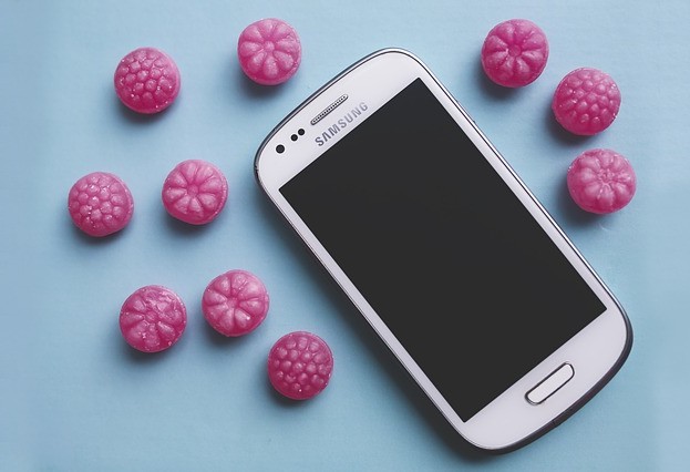 Samsung demandada por su lento proceso de actualizaciones a smartphones
