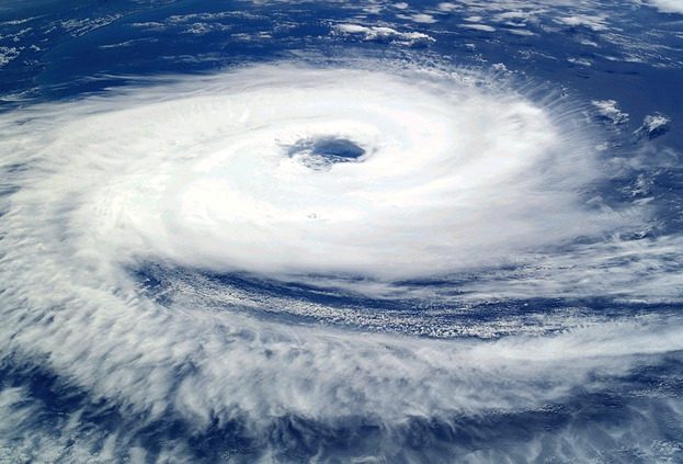 Advierten sobre engaños que usen al huracán Matthew como gancho