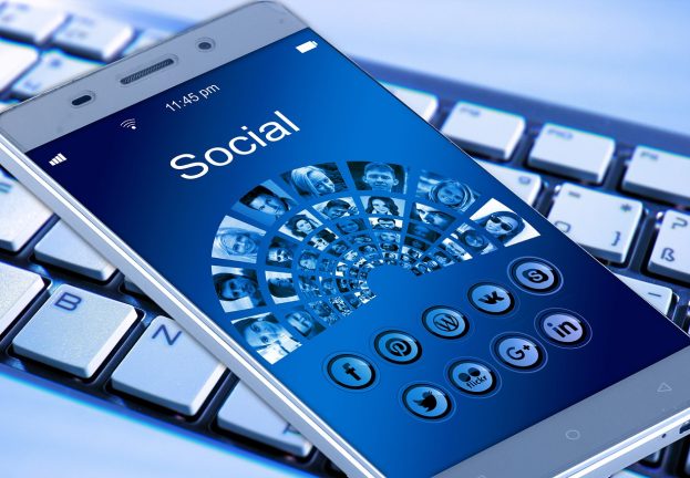 Cómo la sobreexposición en redes sociales puede traer problemas