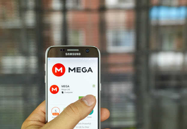 Extensão do MEGA no Chrome é alterada para roubar senhas e carteiras de criptomoedas