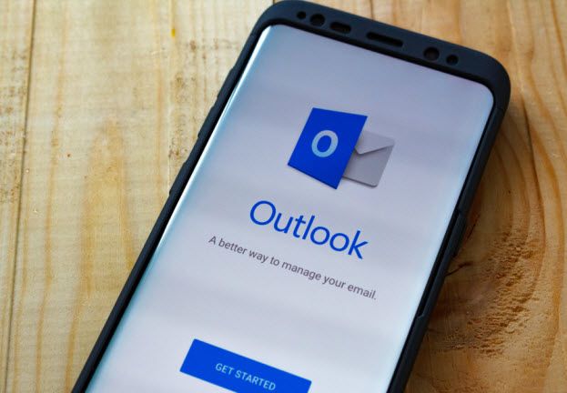 Cuentas de Outlook fueron comprometidas por atacantes