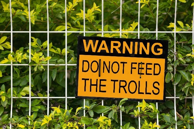 Don't feed the trolls and other tips for avoiding online drama |  WeLiveSecurity