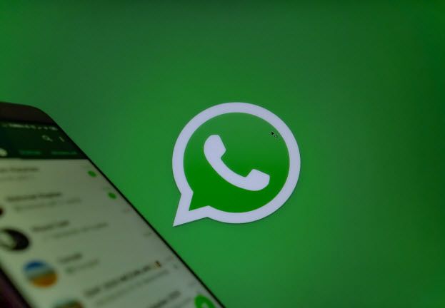 Engaño vía WhatsApp ofrece dinero por un falso aniversario de YPF