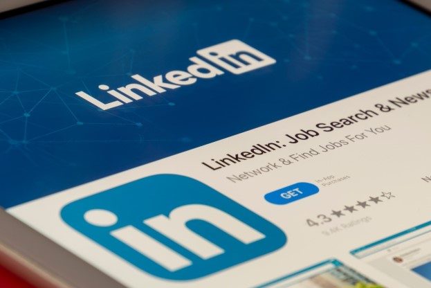 Golpes mais comuns no LinkedIn: cuidado com as falsas ofertas de emprego