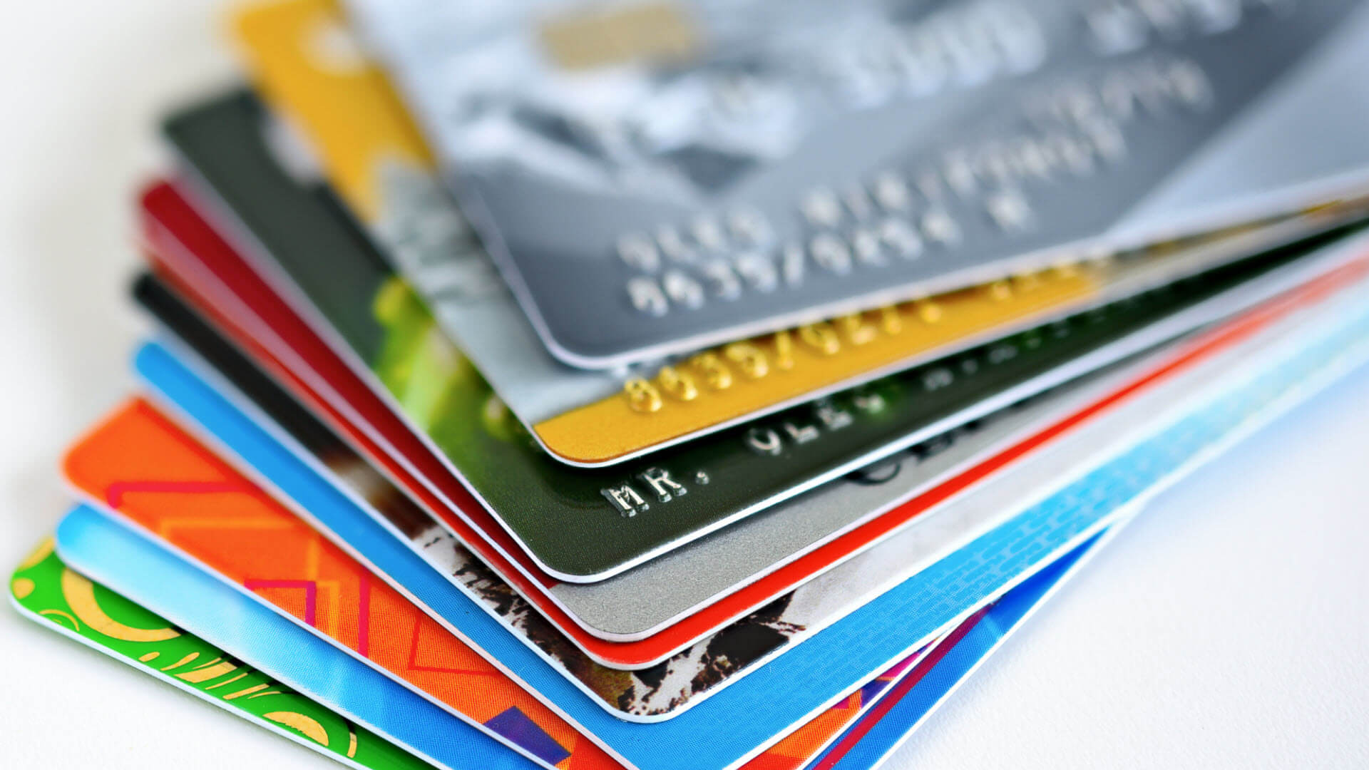 Filtran gratis base con datos de más de 2 millones de tarjetas de crédito y débito